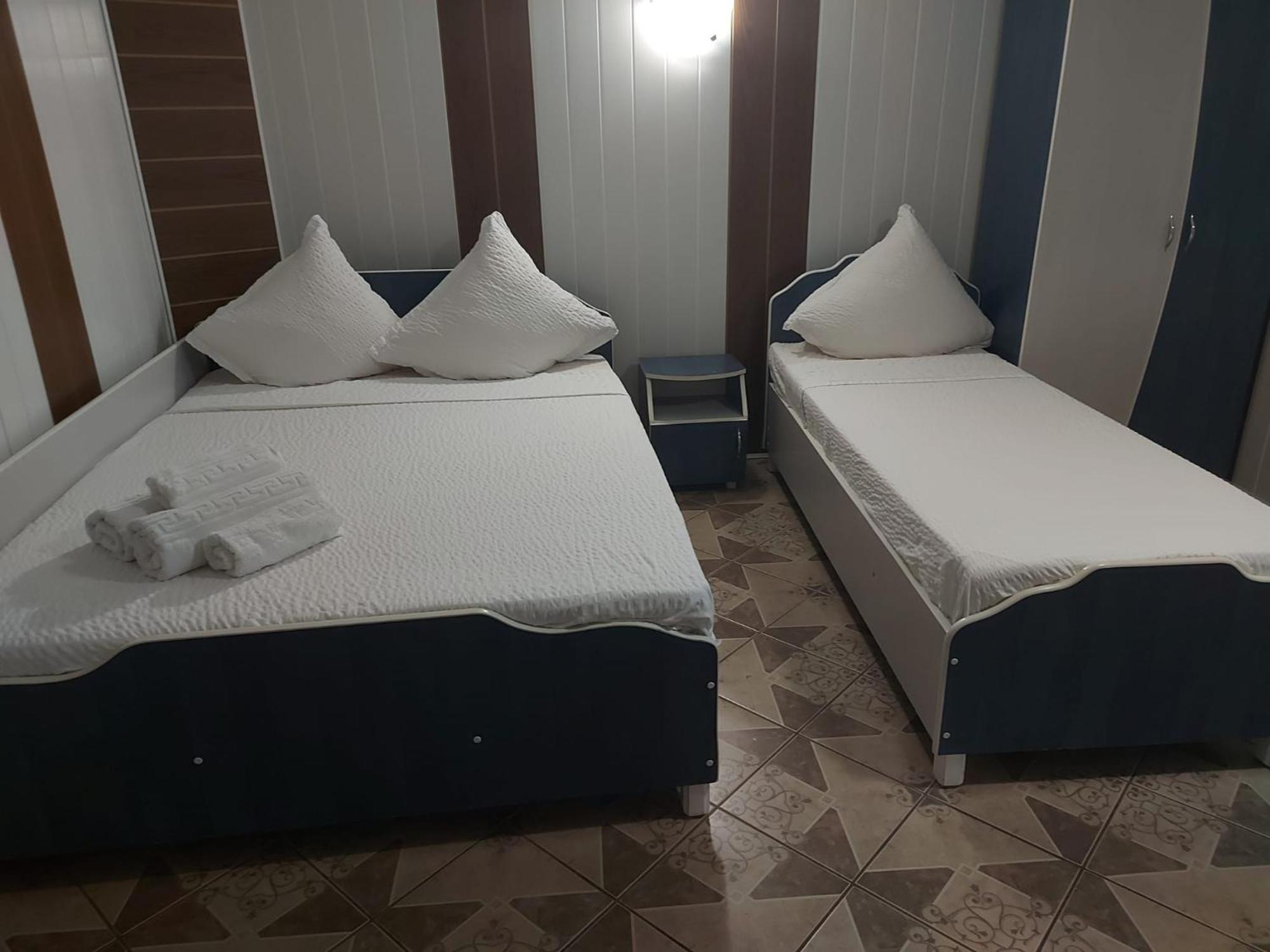 Casa Simona Hotel เอโฟรีเอซูด ภายนอก รูปภาพ
