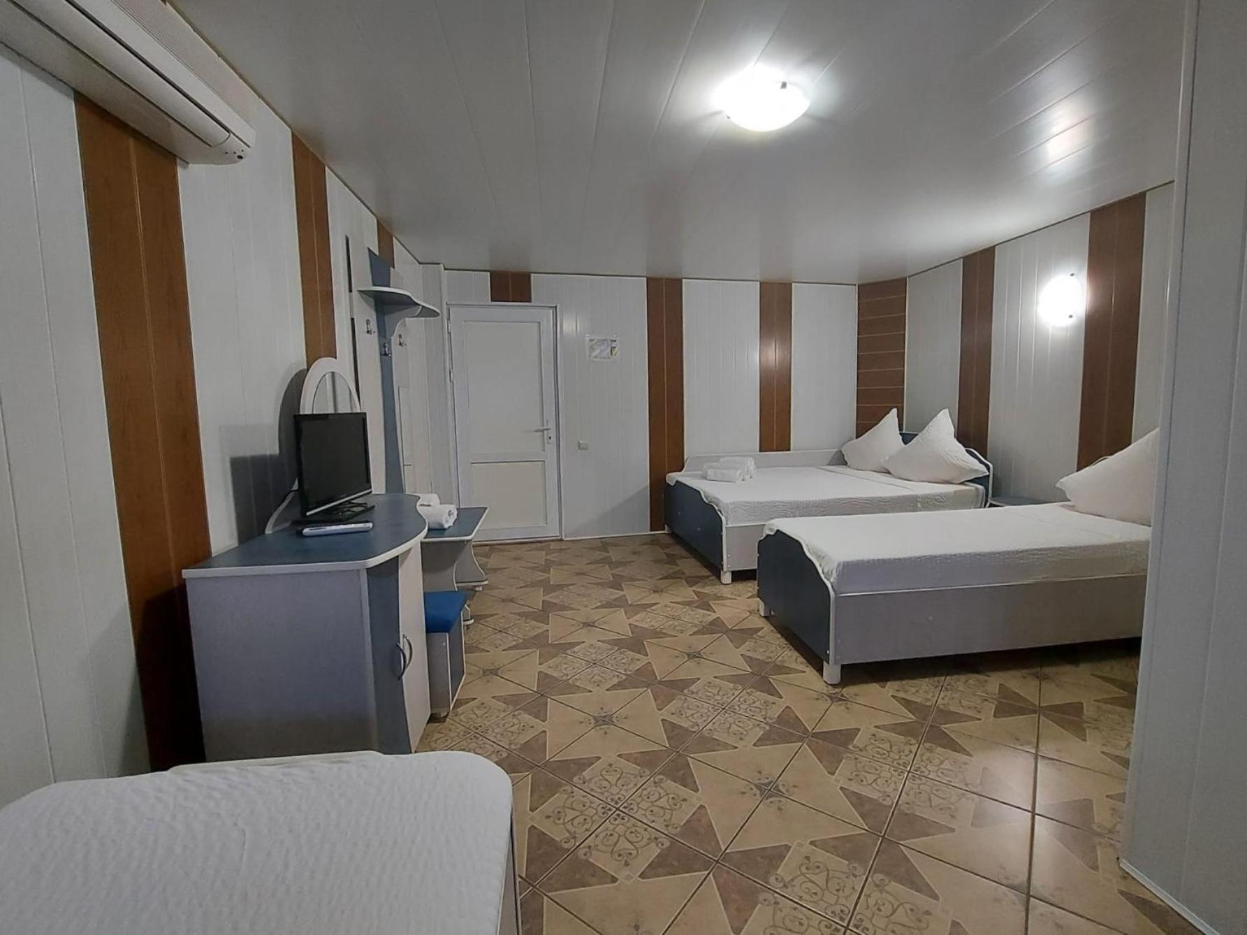 Casa Simona Hotel เอโฟรีเอซูด ภายนอก รูปภาพ