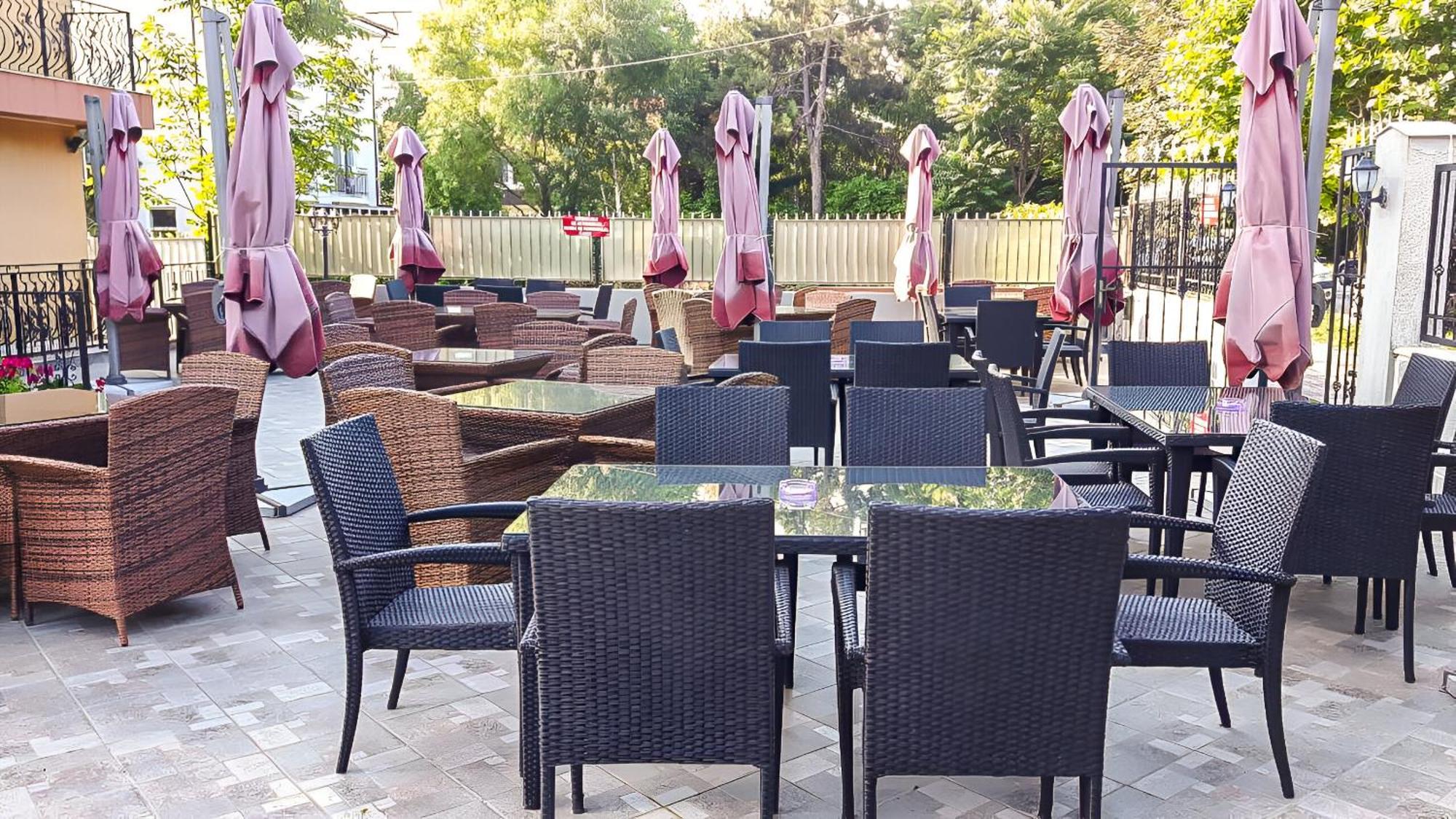 Casa Simona Hotel เอโฟรีเอซูด ภายนอก รูปภาพ