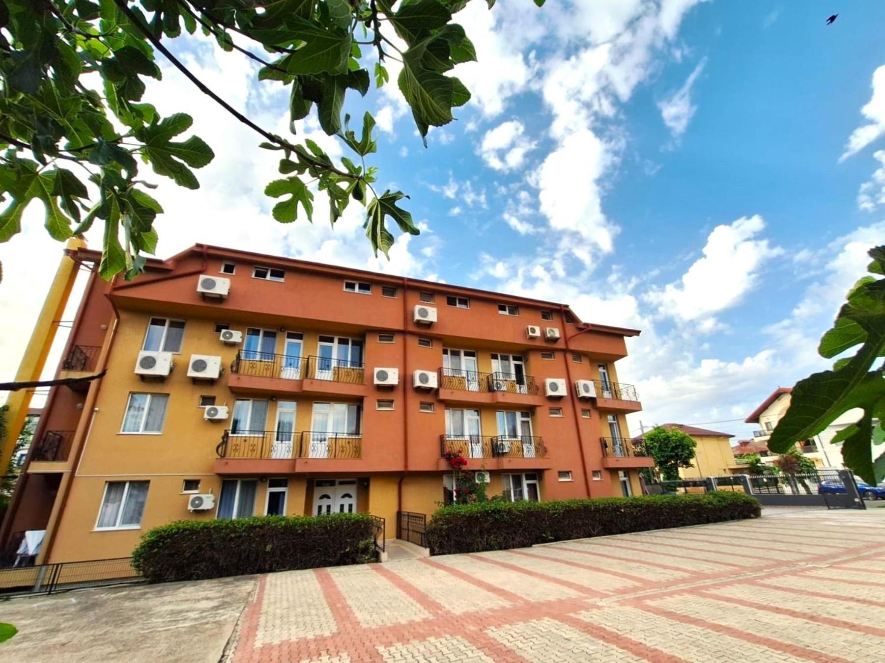 Casa Simona Hotel เอโฟรีเอซูด ภายนอก รูปภาพ
